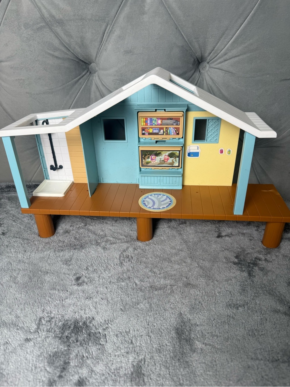 Bluey Ultimate Beach Cabin Beach House - House Only